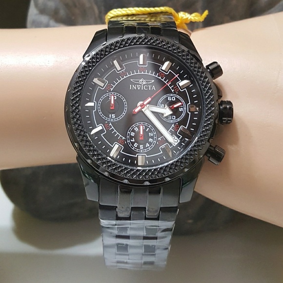 (1 LEFT IN STOCK).(FIRM PRICE)New Invicta Watch